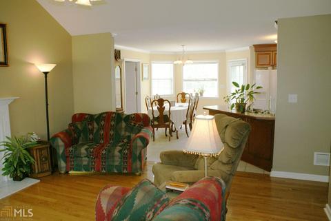 4276 Simpson Rd, Gainesville, GA 30507 photo 4