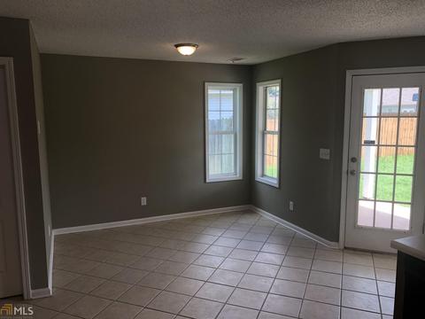 109 Luster Ct, Warner Robins, GA 31088 photo 4