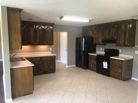 109 Luster Ct, Warner Robins, GA 31088 photo 5