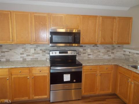 325 Yorkshire, Hampton, GA 30228 photo 8