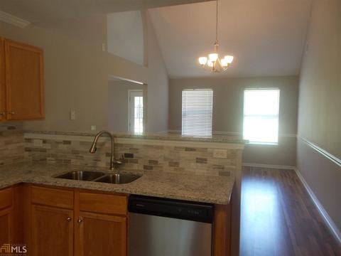 325 Yorkshire, Hampton, GA 30228 photo 9