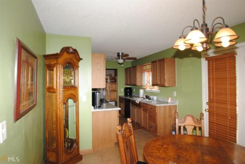 280 Queens Ct, Jackson, GA 30233 photo 8