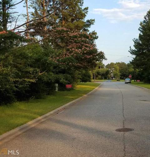 101 N Hampton Pl, Perry, GA 31069 photo 4