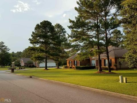 101 N Hampton Pl, Perry, GA 31069 photo 3
