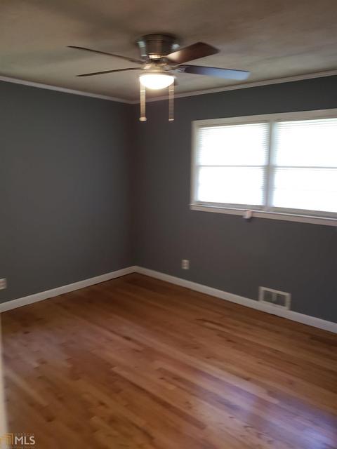180 Settle St, Winder, GA 30680 photo 10