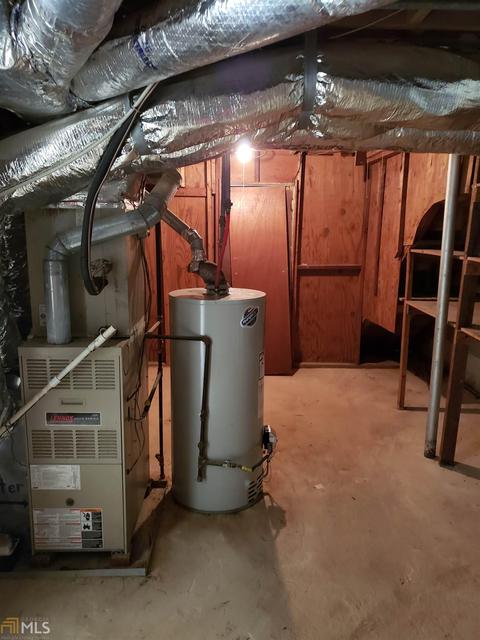 180 Settle St, Winder, GA 30680 photo 17