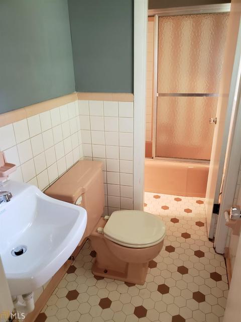 180 Settle St, Winder, GA 30680 photo 13