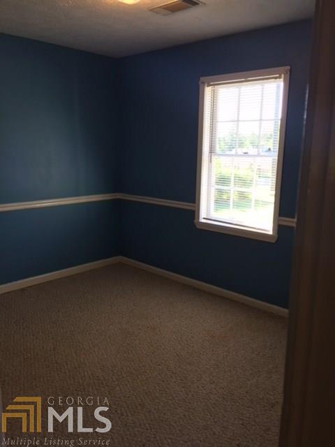 405 E Wright St, Winder, GA 30680 photo 17