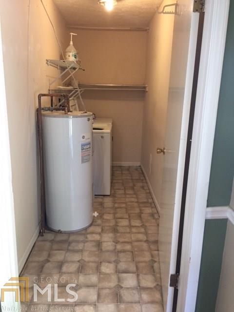 405 E Wright St, Winder, GA 30680 photo 13