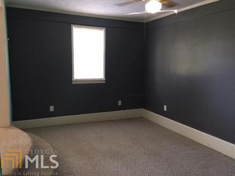 405 E Wright St, Winder, GA 30680 photo 9