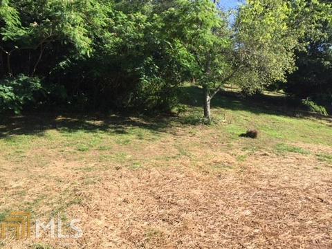 405 E Wright St, Winder, GA 30680 photo 6