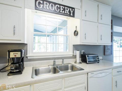 114 Farmbrook, Stockbridge, GA 30281 photo 8