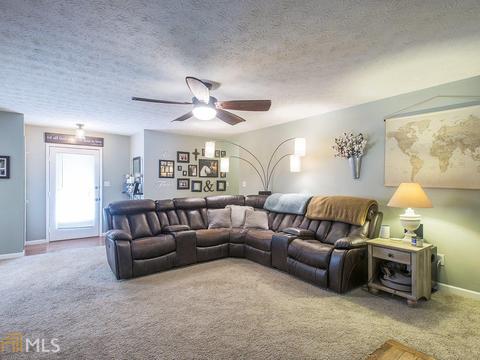 114 Farmbrook, Stockbridge, GA 30281 photo 4
