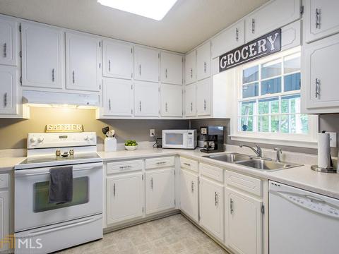 114 Farmbrook, Stockbridge, GA 30281 photo 6