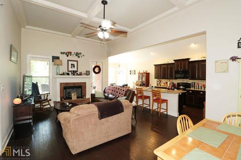 204 N Haven Ln, Perry, GA 31069 photo 2