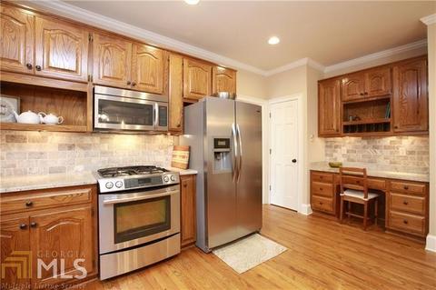 495 Saddlebrook Dr, Roswell, GA 30075 photo 10