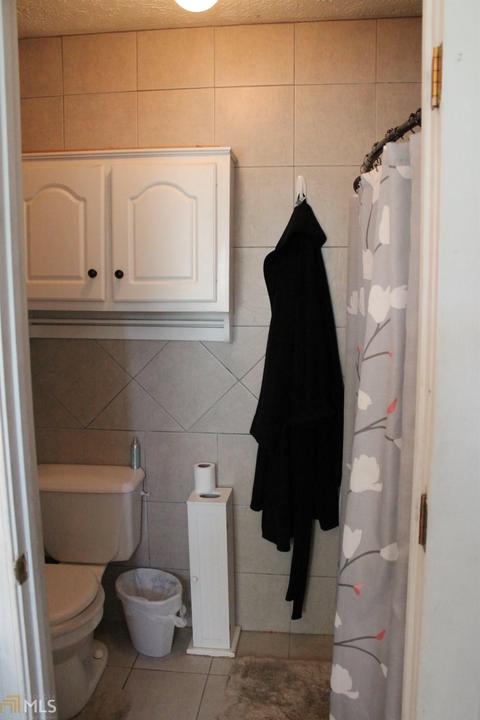 212 Academy Dr, Lyons, GA 30436 photo 7