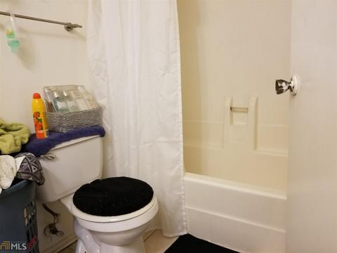 5660 Pine Meadows Ct, Morrow, GA 30260 photo 8