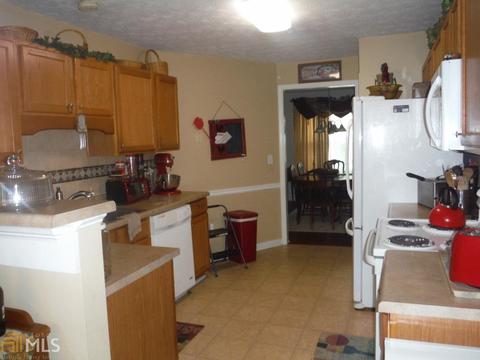 105 Lighthouse Way, Winder, GA 30680 photo 5