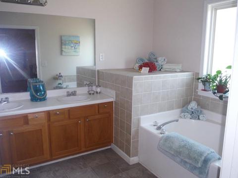 105 Lighthouse Way, Winder, GA 30680 photo 16