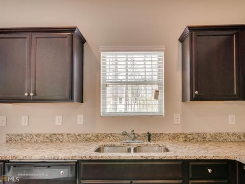 140 Harrison Cir, Covington, GA 30016 photo 6