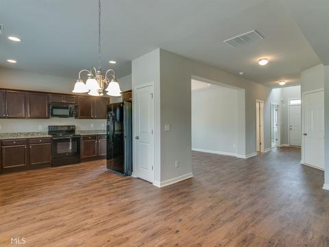 140 Harrison Cir, Covington, GA 30016 photo 13