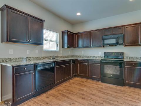 140 Harrison Cir, Covington, GA 30016 photo 4