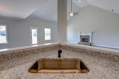 172 Mcelhannon Rd, Bethlehem, GA 30620 photo 7
