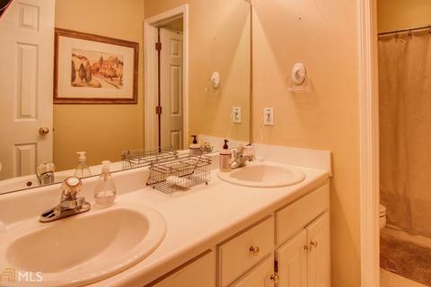 110 Vinnys Ter, Covington, GA 30014 photo 32