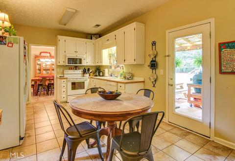 110 Vinnys Ter, Covington, GA 30014 photo 17
