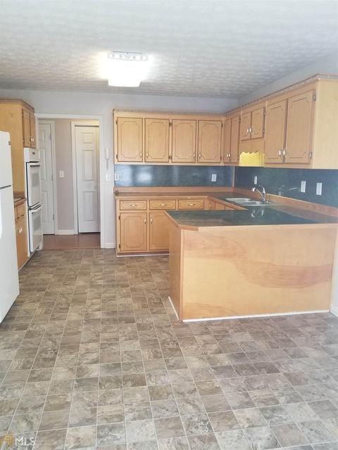 65 Willow Shoals Dr, Covington, GA 30016 photo 5