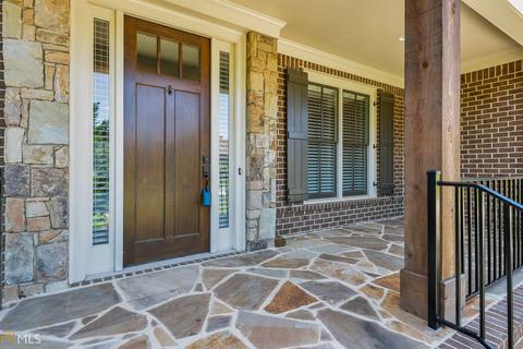 151 Slate Dr, Buford, GA 30518 photo 2