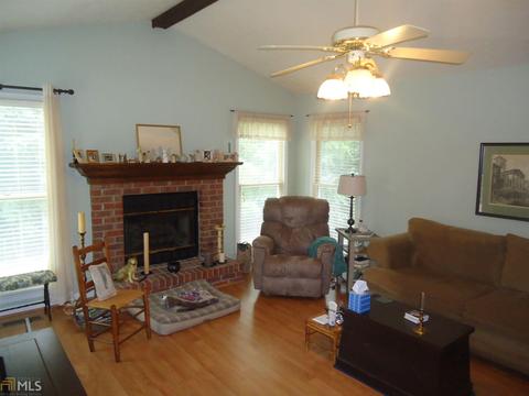 102 Huntington, Lagrange, GA 30240 photo 9