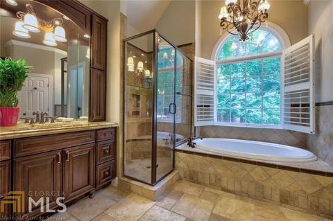 130 Rivercrest Ln, Suwanee, GA 30024 photo 2
