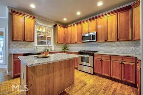 130 Rivercrest Ln, Suwanee, GA 30024 photo 3