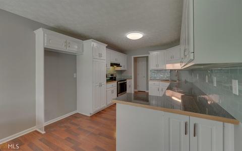 130 Sears Cir, Covington, GA 30016 photo 9