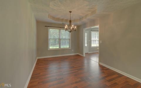 130 Sears Cir, Covington, GA 30016 photo 6
