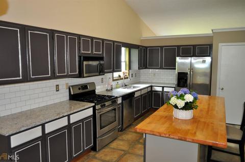 3195 Bugle Dr, Duluth, GA 30096 photo 2