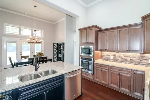 202 Sidney David St, Warner Robins, GA 31088 photo 6