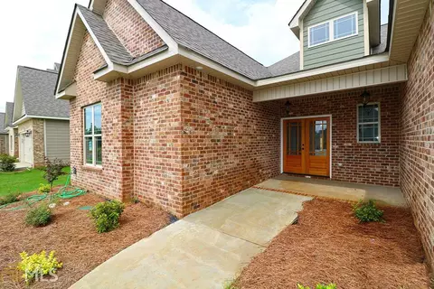 202 Sidney David St, Warner Robins, GA 31088 photo 2