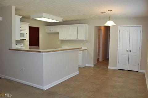 1086 Sutherland Dr, Winder, GA 30680 photo 9