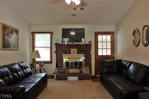 173 Settle St, Winder, GA 30680 photo 3