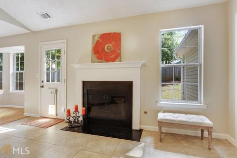 1004 Mark Trl, Mcdonough, GA 30253 photo 6