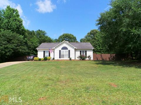 404 Hampton Green Dr, Lagrange, GA 30240 photo 1
