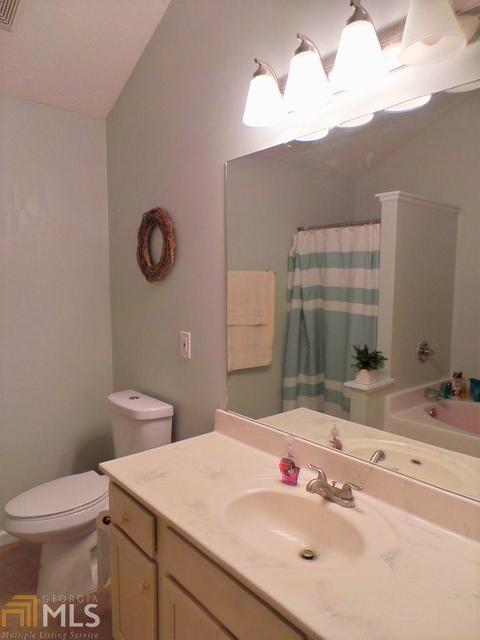 404 Hampton Green Dr, Lagrange, GA 30240 photo 10