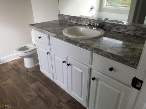 174 S Third St, Colbert, GA 30628 photo 5