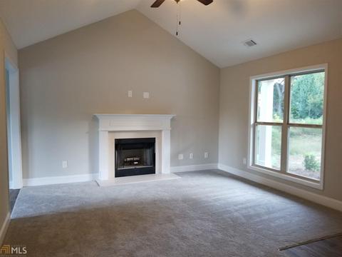 311 Brittany Pt, Colbert, GA 30628 photo 4