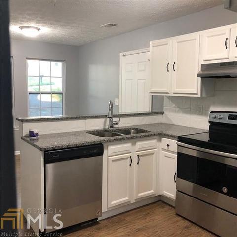 3182 Chippewa Dr, Rex, GA 30273 photo 11