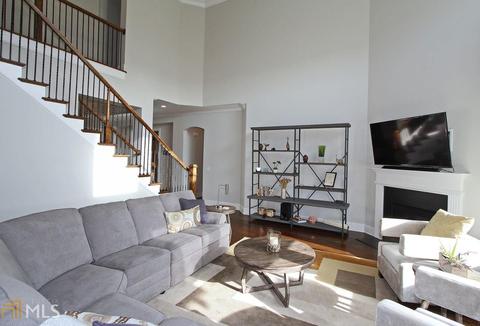 5905 Read Rd, Suwanee, GA 30024 photo 9