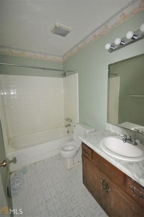 7471 Windgate Ct, Riverdale, GA 30274 photo 16